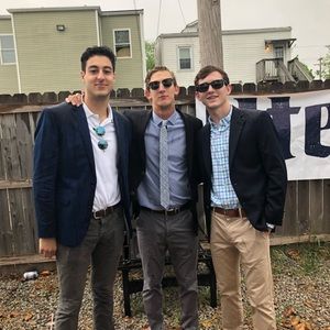 Meet your Posher, Zachary